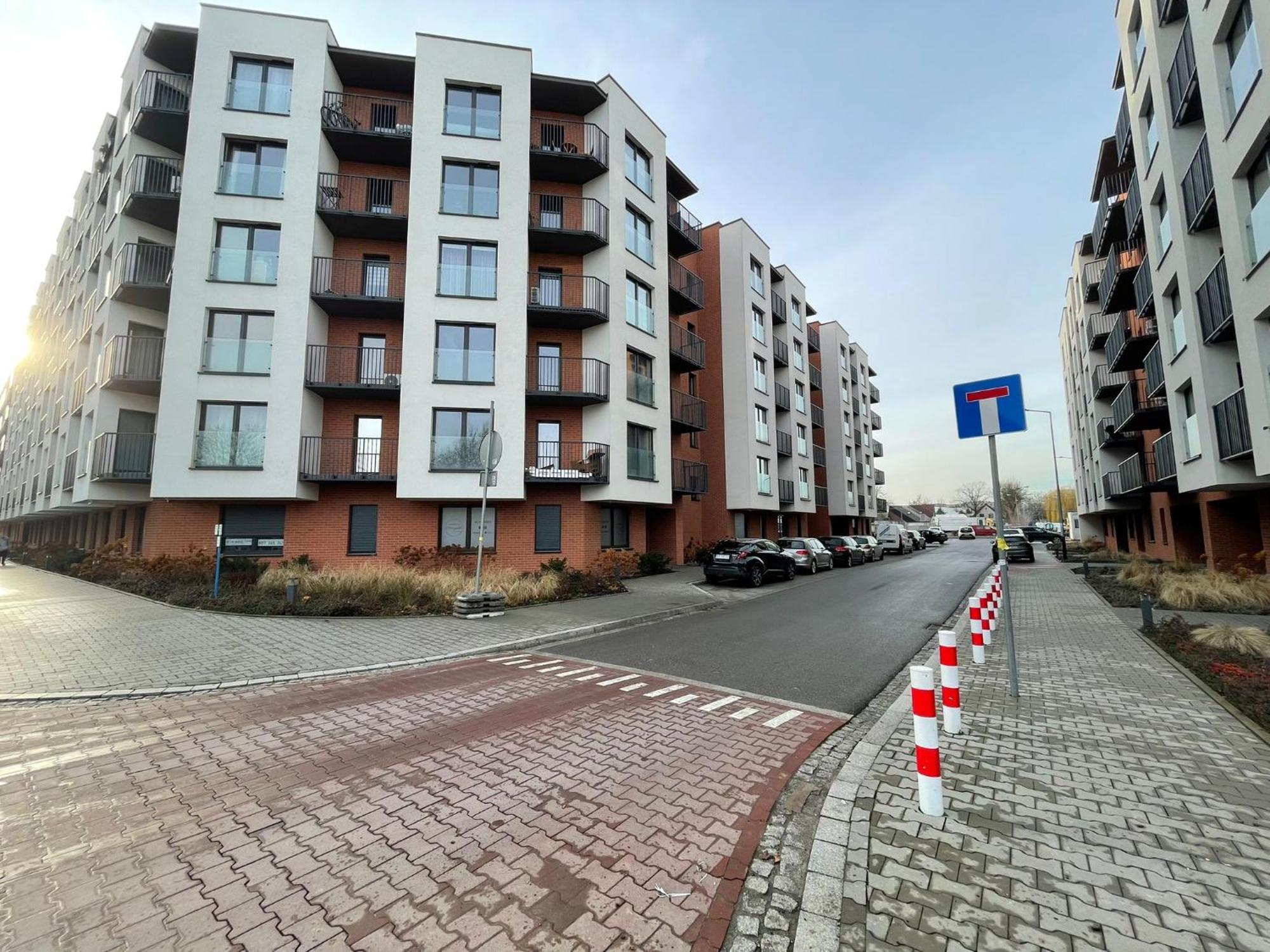 New Comfortable With Balcony And Sauna On Klimieckiego Street Apartament