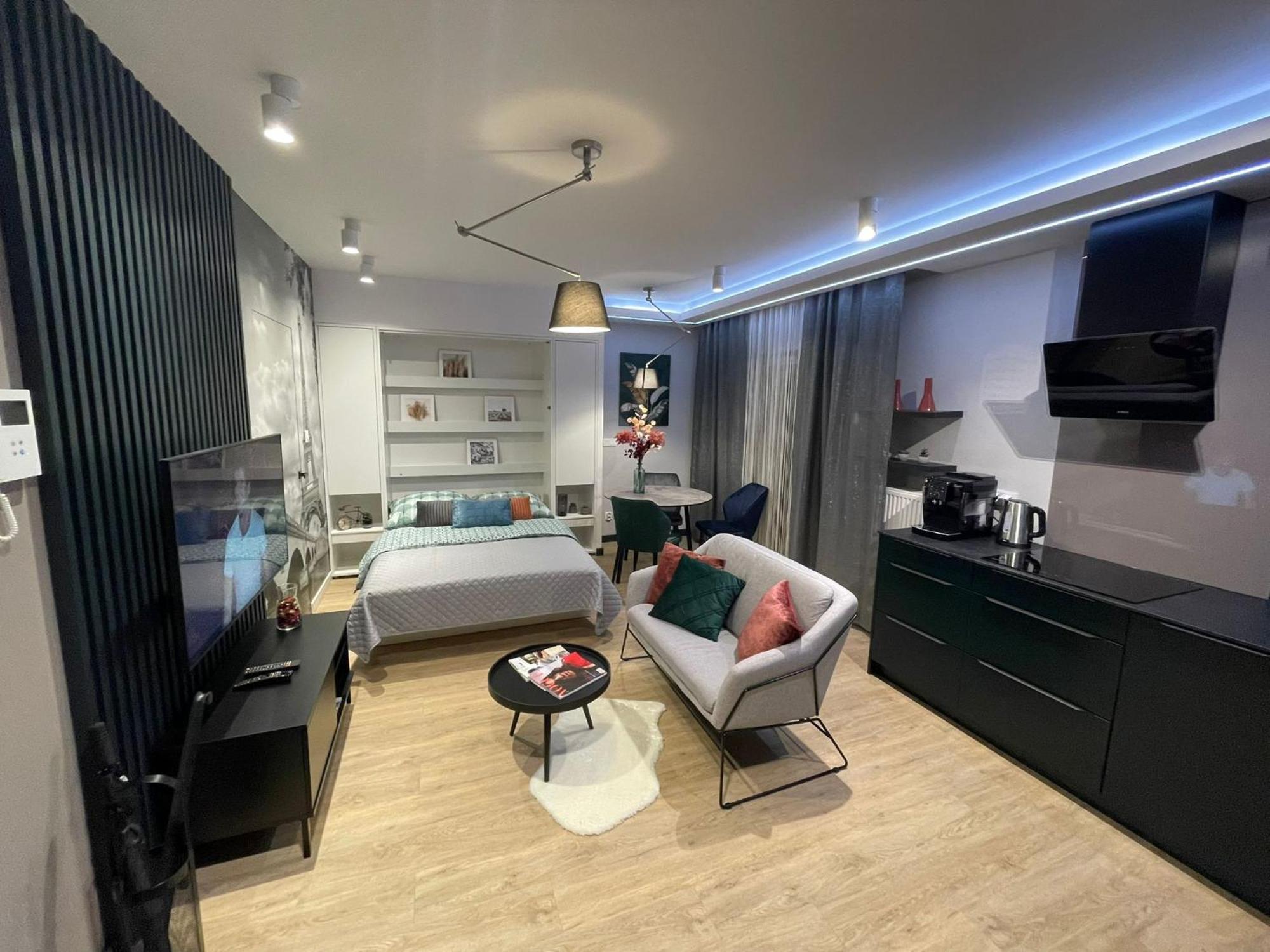 New Comfortable With Balcony And Sauna On Klimieckiego Street * Kraków